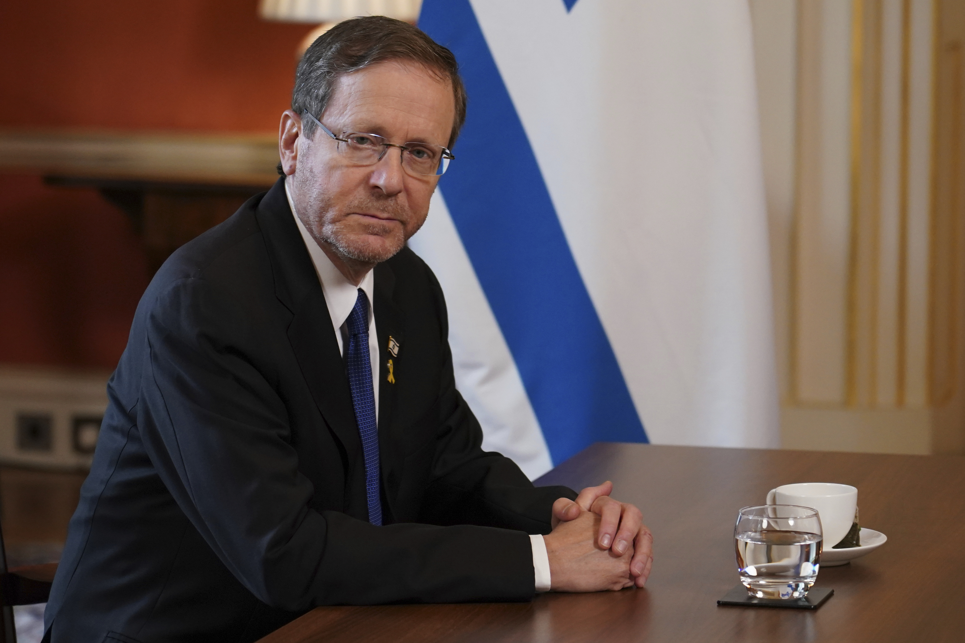 El presidente de Israel, Isaac Herzog, durante una reuni�n con Keir Starmer en Londres, el pasado mes de septiembre.