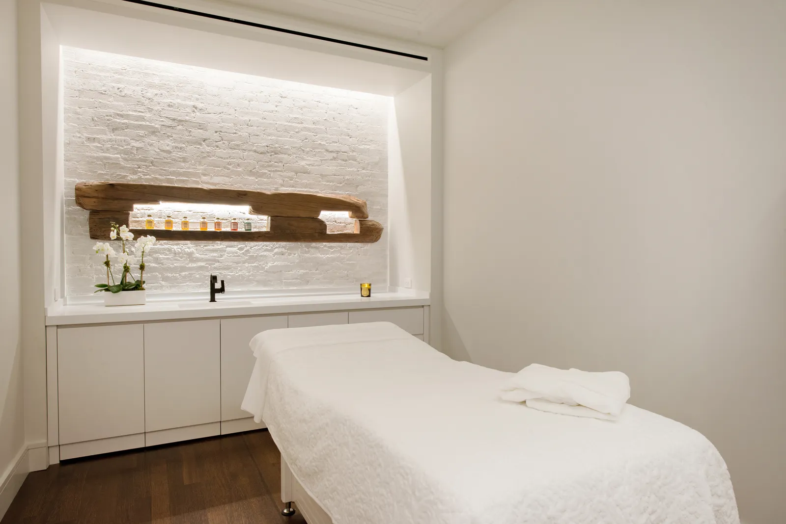 Image may contain Bed Furniture and Spa