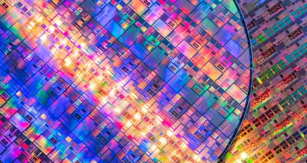 silicon wafer reflecting different colors.
