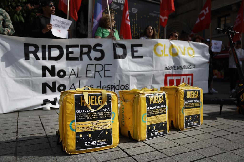Concentraci�n de repartidores de Glovo este s�bado en Pamplona