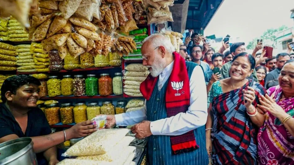 ₹10 note worth over ₹1 lakh? PM Narendra Modi’s jhalmuri stop sparks bidding frenzy