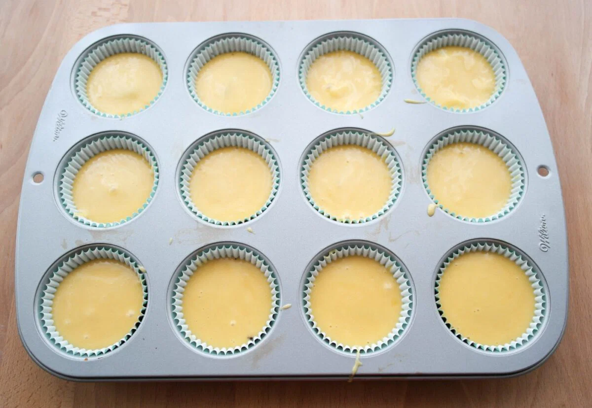 Magdalenas rellenas con varios rellenos. Un postre muy sencillo