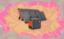 Jackery Explorer 2000 v2 Portable Power Station