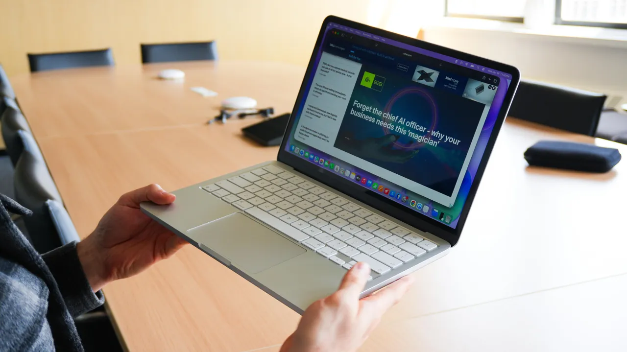 MacBook Neo