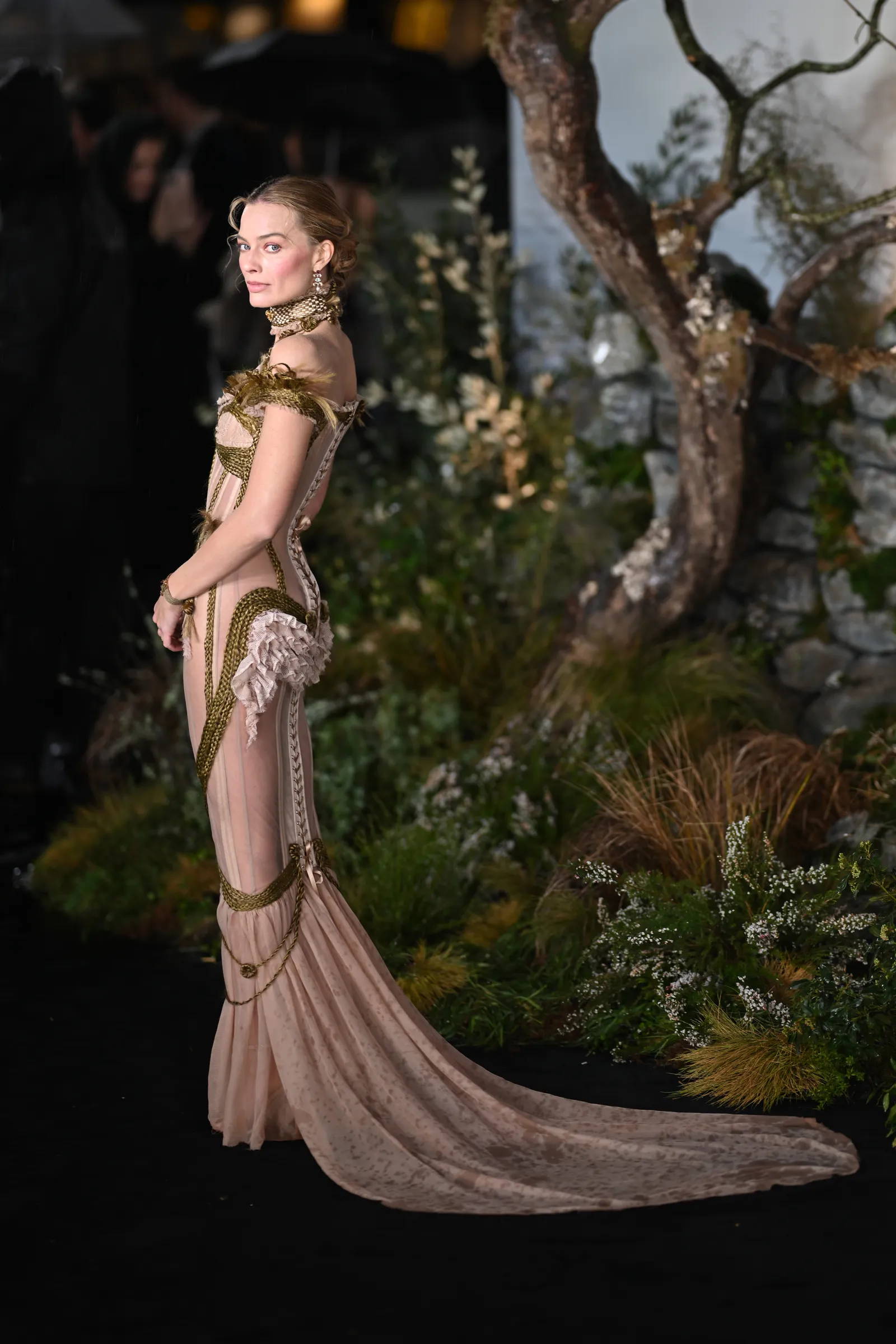 Image may contain Margot Robbie Clothing Dress Evening Dress Formal Wear Person Fashion Gown Adult and Wedding