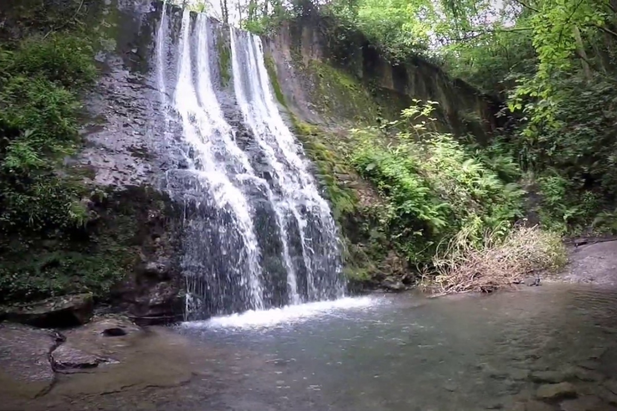 La ruta de senderismo del Pa�s Vasco que muy poca gente conoce: cerca de Bilbao, para toda la familia y con una cascada escondida