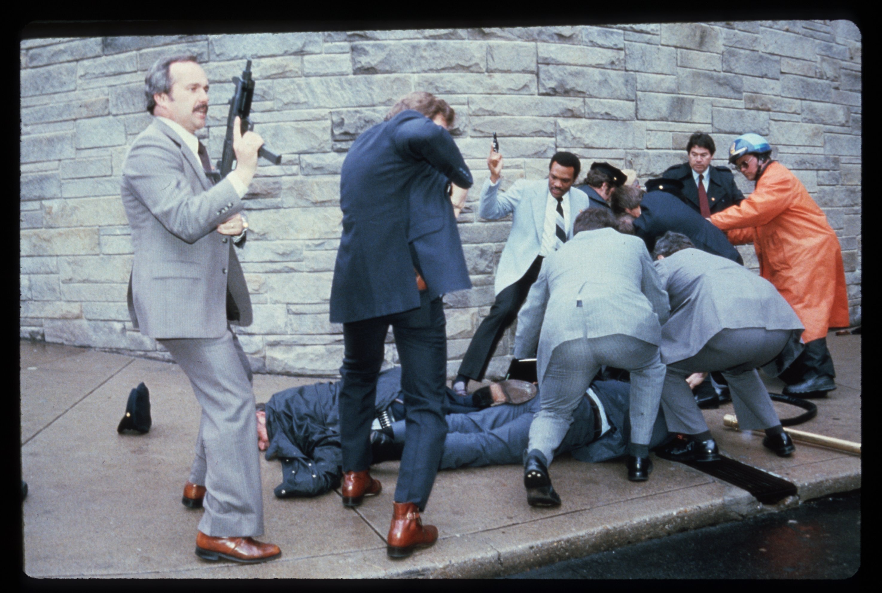 Intento de asesinato del presidente Reagan.
