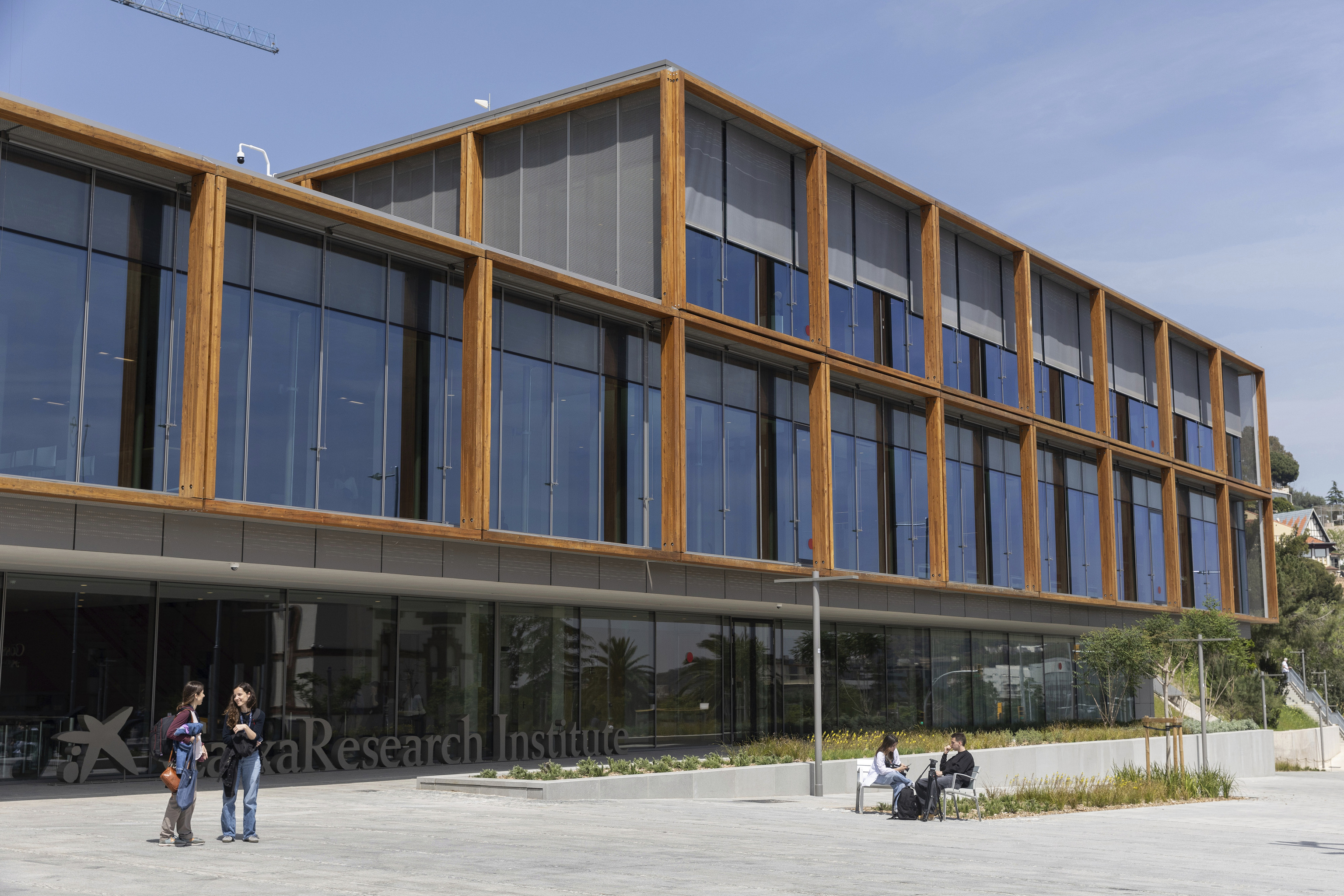 Instalaciones del CaixaResearch Institute, junto al Parque Natural de la Sierra de Collserola, en Barcelona. Fundaci�n La Caixa