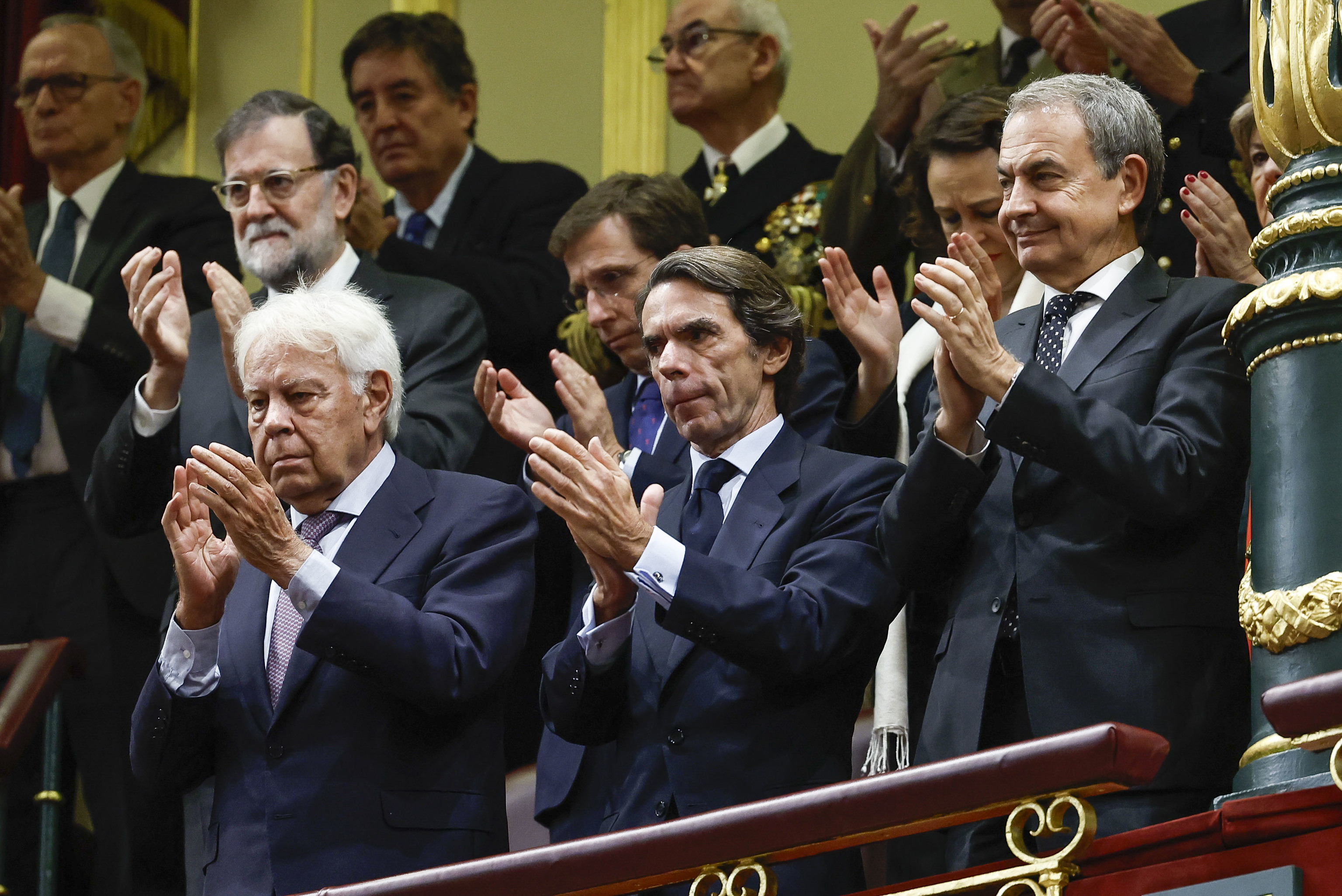 Los ex presidentes del Gobierno Mariano Rajoy, Felipe Gonz�lez, Jos� Mar�a Aznar y Jos� Luis Rodr�guez Zapatero, el 31 de octubre de 2023, durante la ceremonia de jura de la Constituci�n de Leonor de Borb�n.