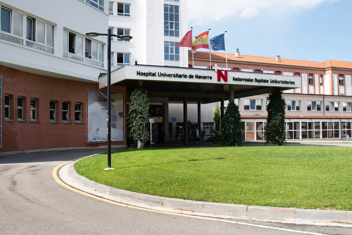 Entrada al Hospital Universitario de Navarra