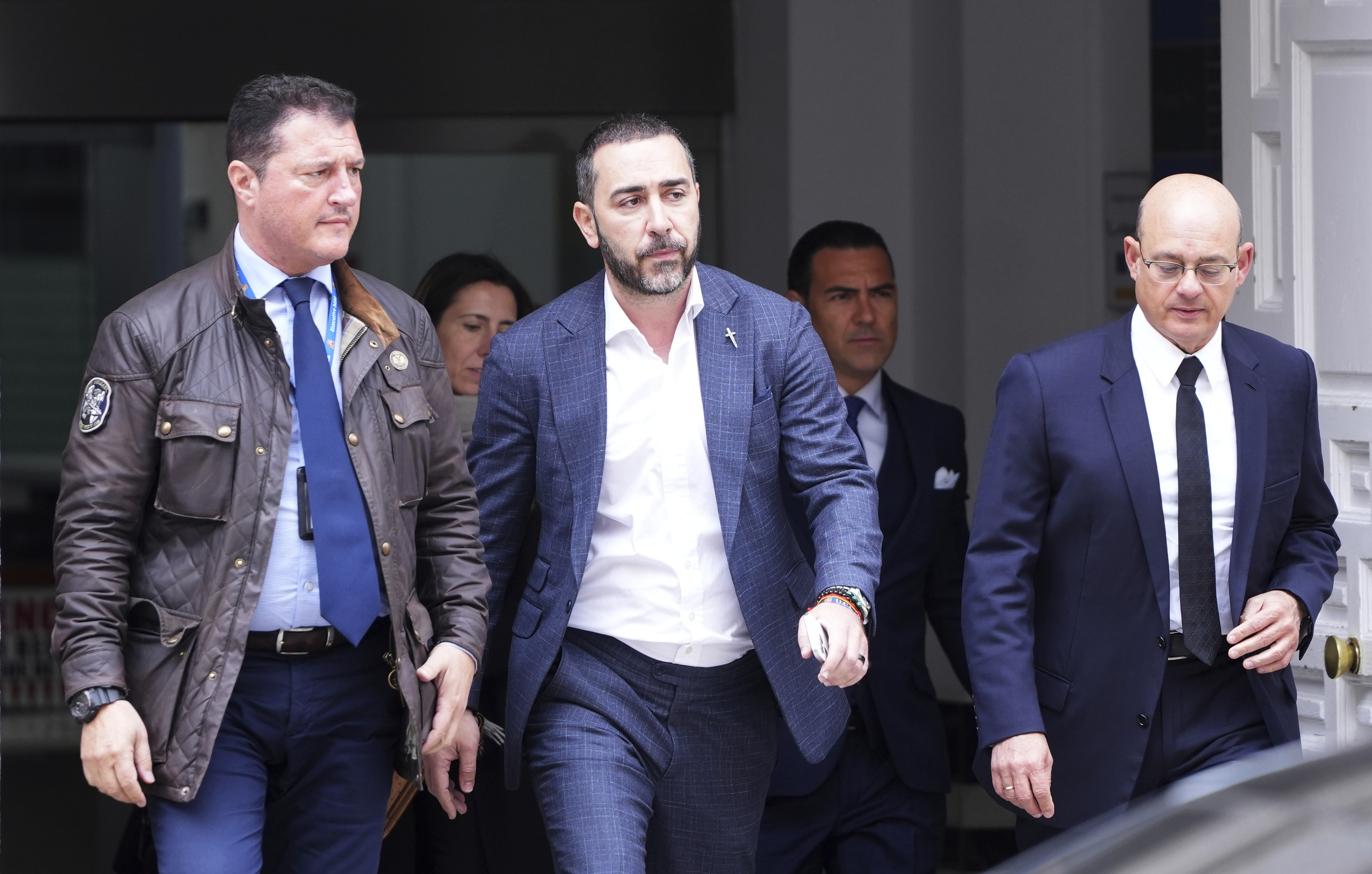 V�ctor de Aldama, a su salida del Alto Tribunal.