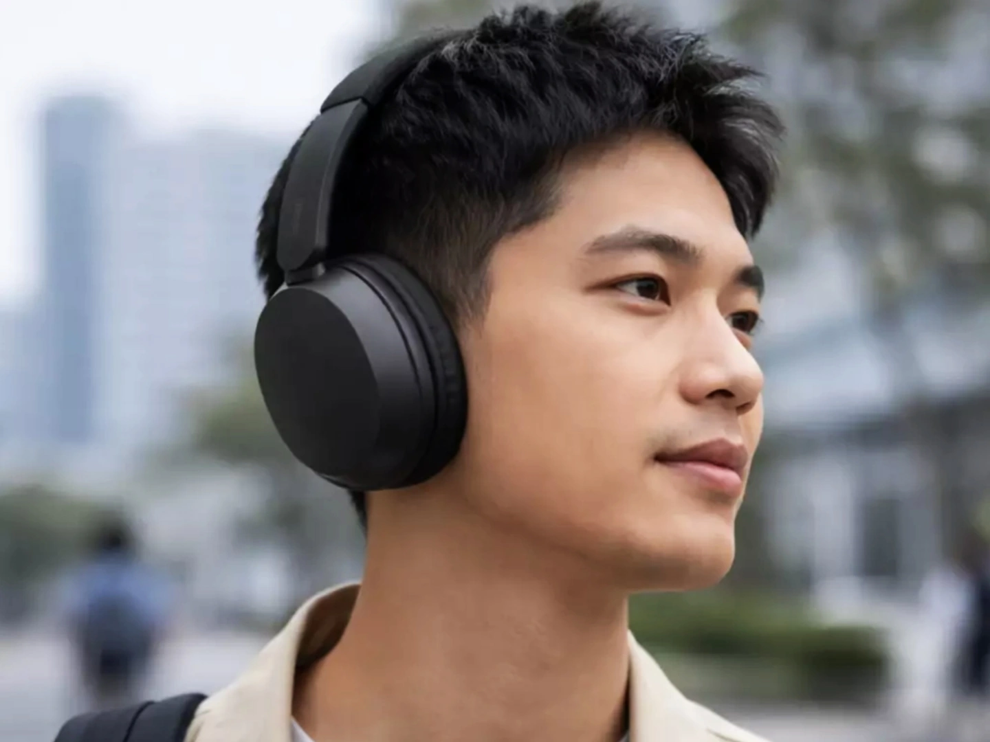 小米 REDMI Headphones Neo 头戴式耳机现身海外:三色可选,42dB 主动降噪