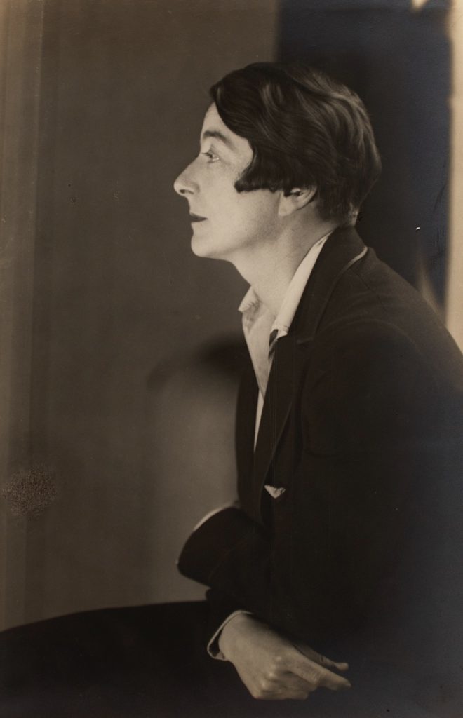 Retrato de Eileen Gray.