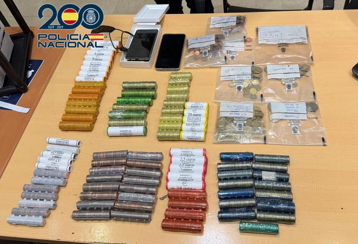 Material requisado al detenido