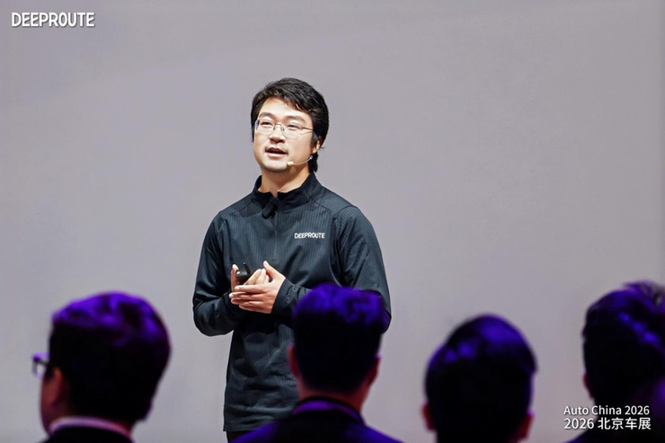 直击北京车展 | 元戎 CEO 周光:目标成为物理世界的 AI 基础设施