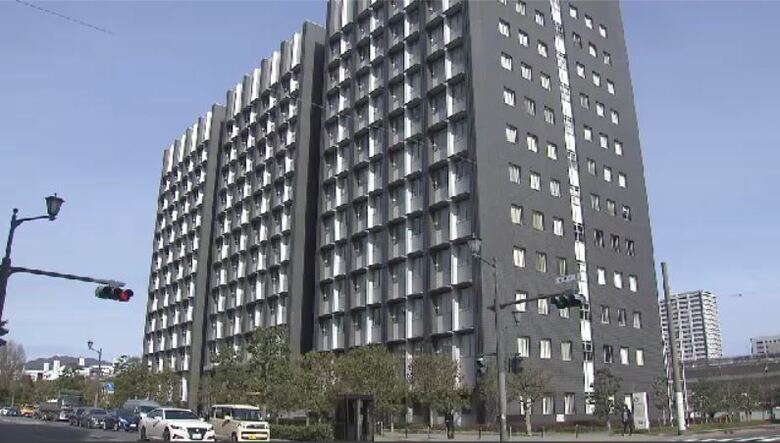 学校内で少女２人に性的暴行か　元高校教師（38）を不起訴処分　「諸般の事情を考慮した」広島地検｜FNNプライムオンライン