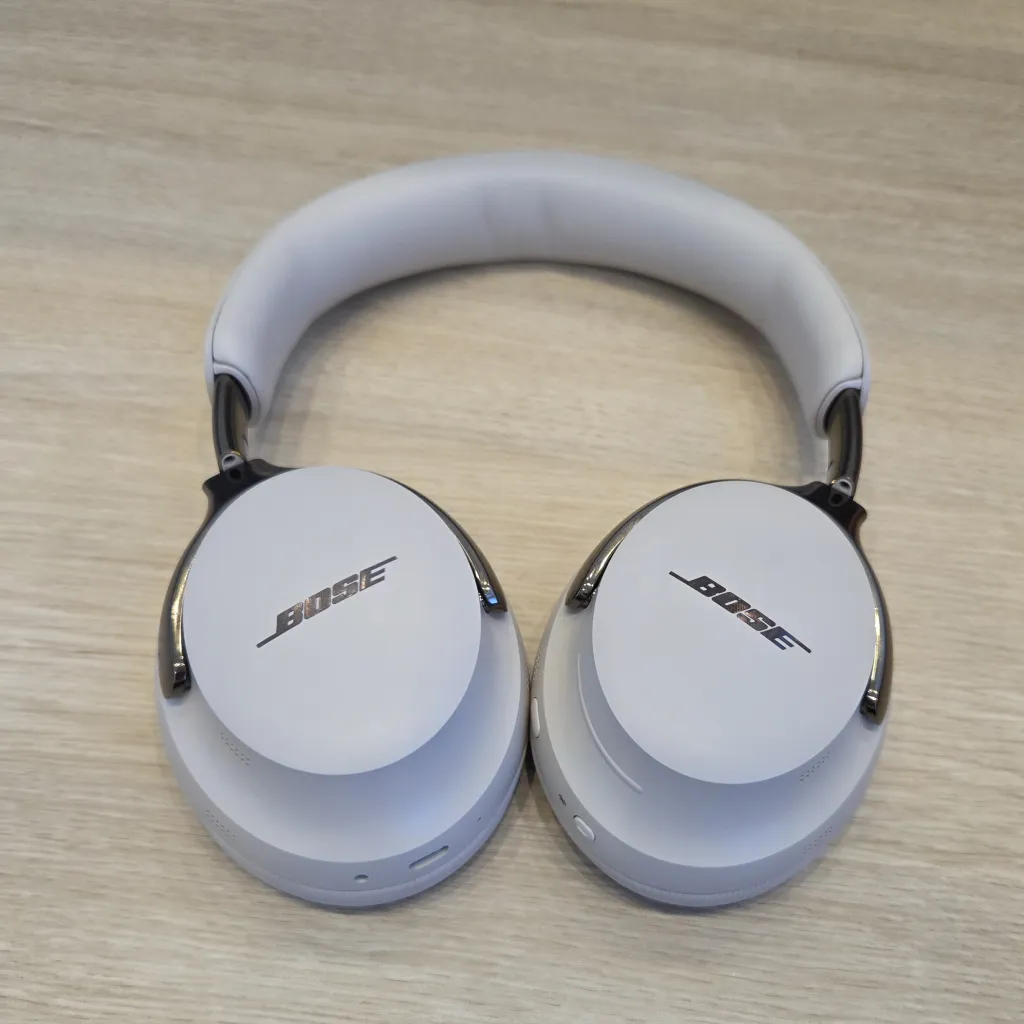 11 Best Noise-Canceling Headphones of 2026: Top Tested, Reviewed Picks