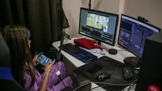 ALL WORK, ALL PLAY. Today, 75 per cent of Indian esports players view gaming as a viable career option ALL WORK, ALL PLAY. Today, 75 per cent of Indian esports players view gaming as a viable career option