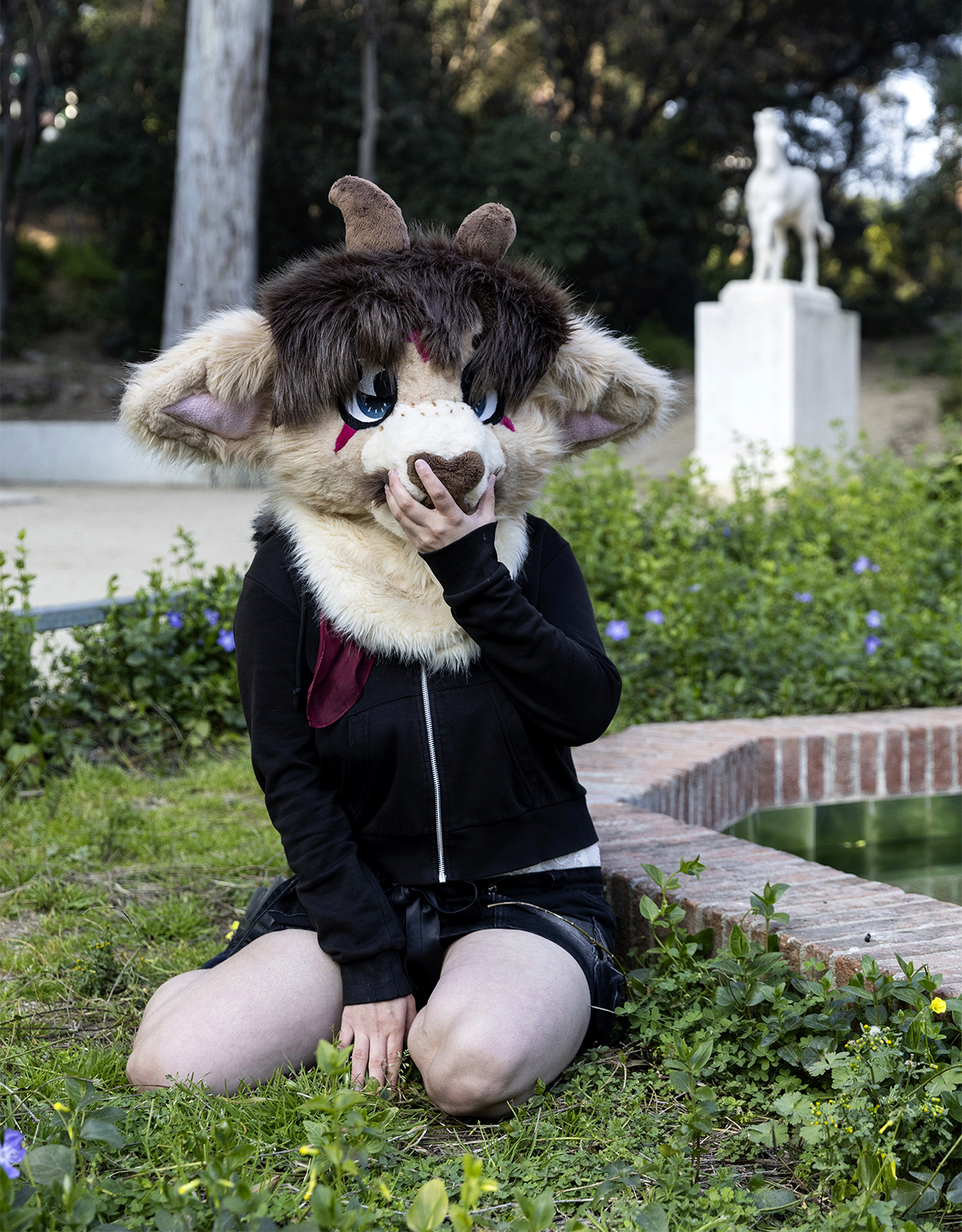 Angel tiene 17 a�os y forma parte de la subcultura furry.