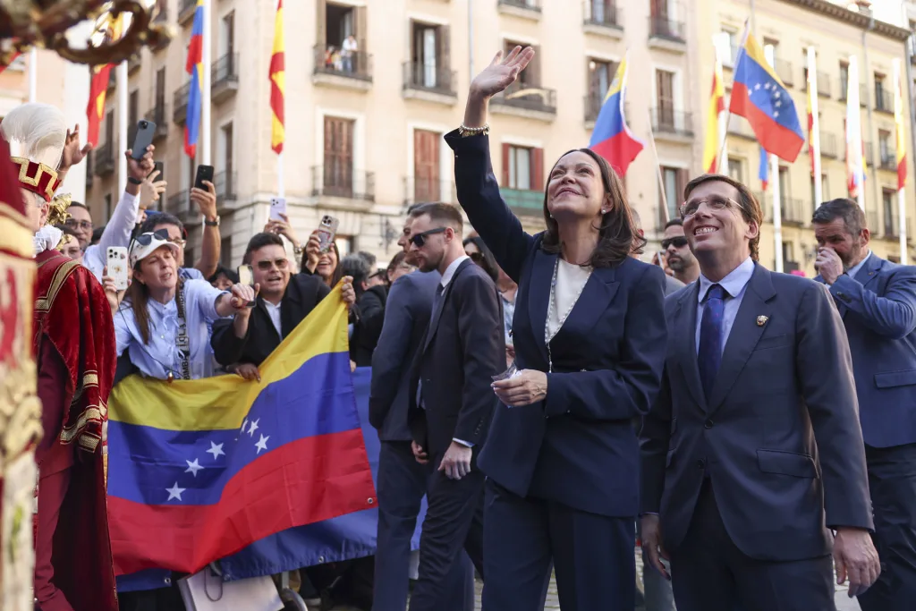 María Corina Machado recibe la Llave de Oro y la Medalla de Oro en Madrid