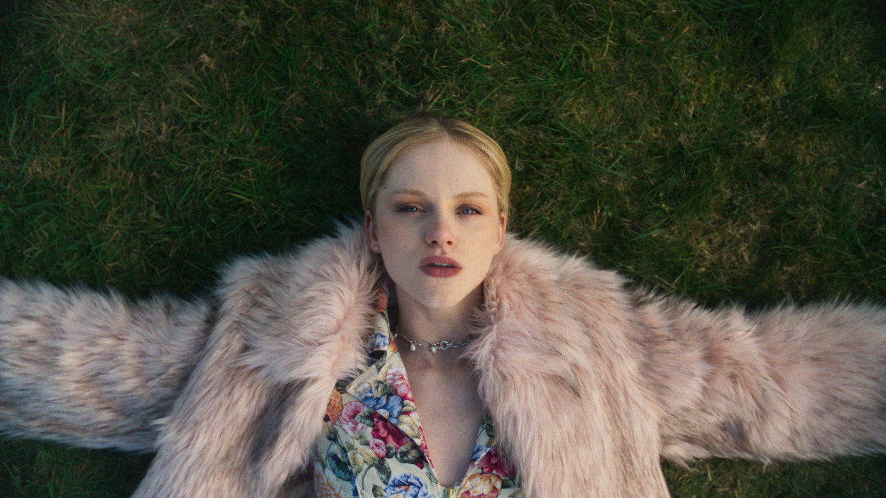 Emma Laird in "Mint."