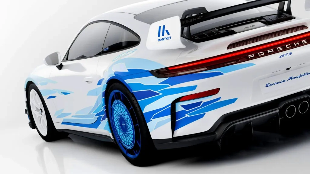 保时捷推出 911 GT3 匠人版,限量 30 台专供日本