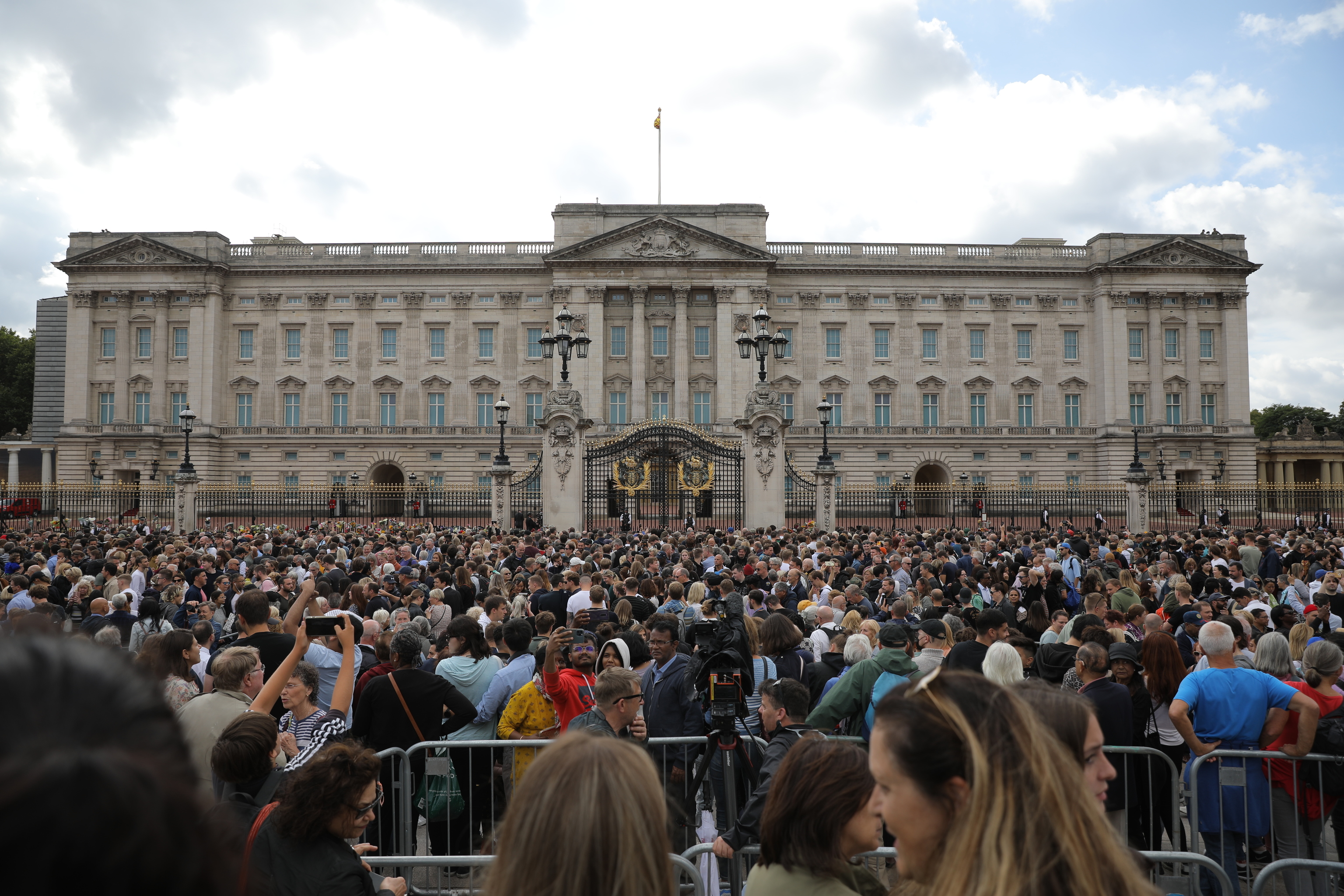 La fachada del Palacio de Buckingham, en Londres.