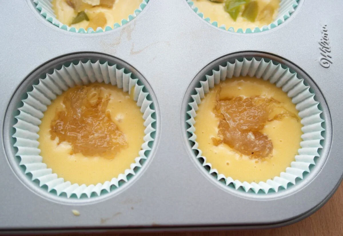 Magdalenas rellenas con varios rellenos. Un postre muy sencillo