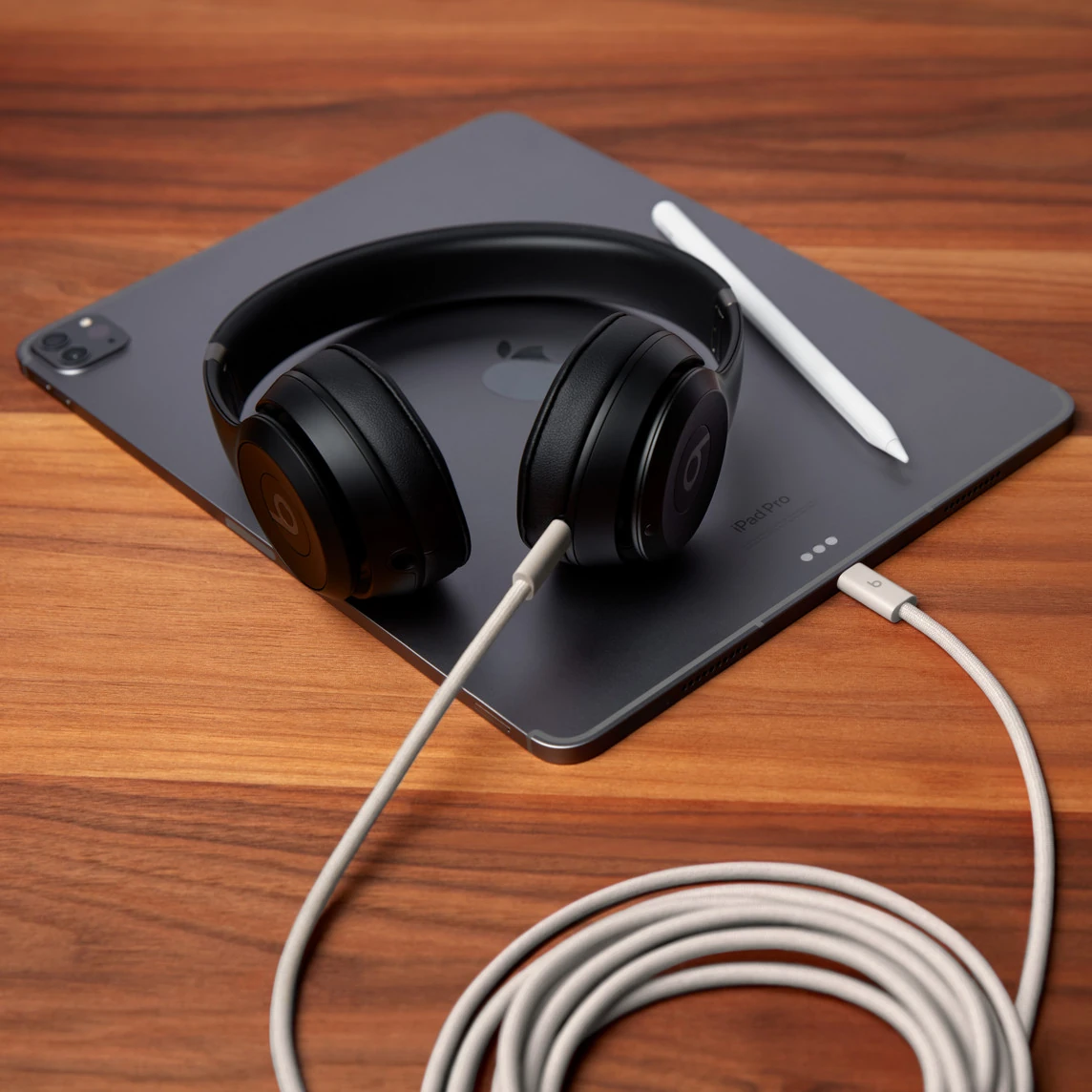 229 元:苹果 Beats 推出 3 米 USB-C 转 USB-C 编织连接线