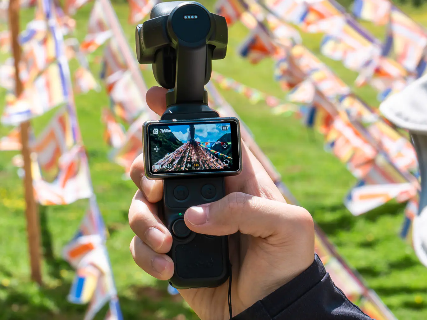 小小云台，稳住「口袋电影机」：DJI Pocket 4P 漫谈